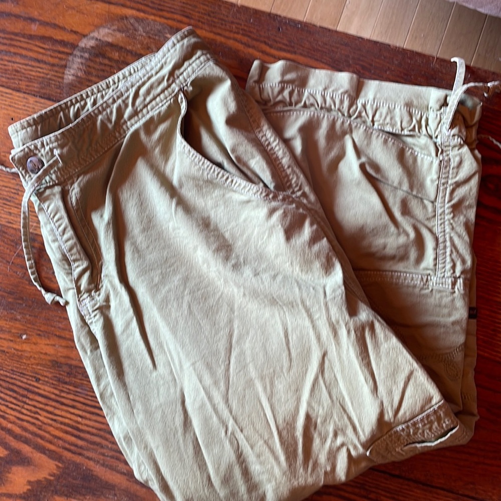 Prana khaki capris